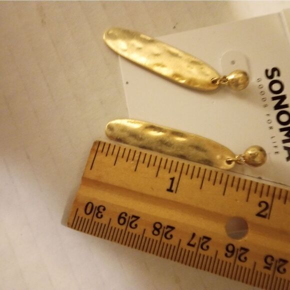 Jewelry bundle with drop earrings and gold trim necklace NWT - Picture 7 of 10